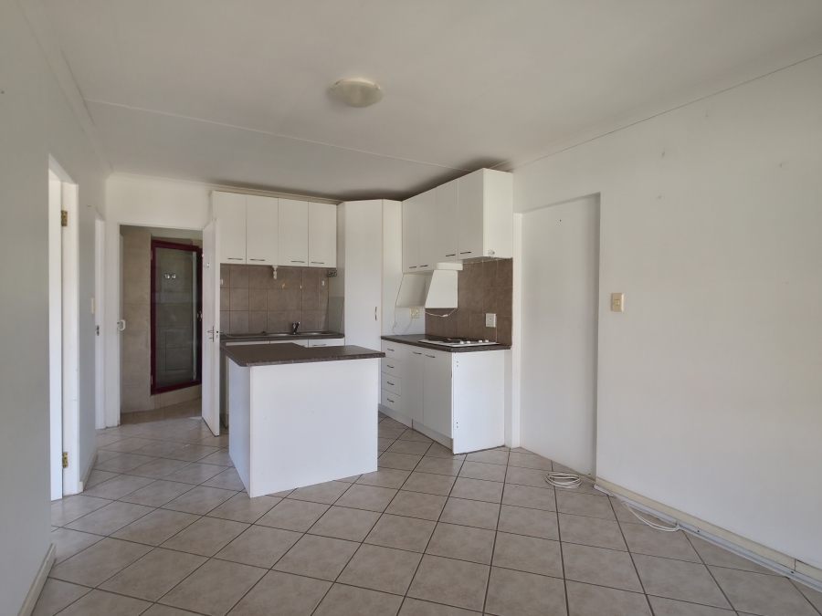 3 Bedroom Property for Sale in Wavecrest Eastern Cape